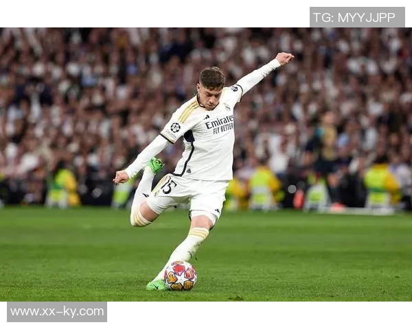 巴尔韦德幽默回应庆祝方式称孩子或会模仿打自己